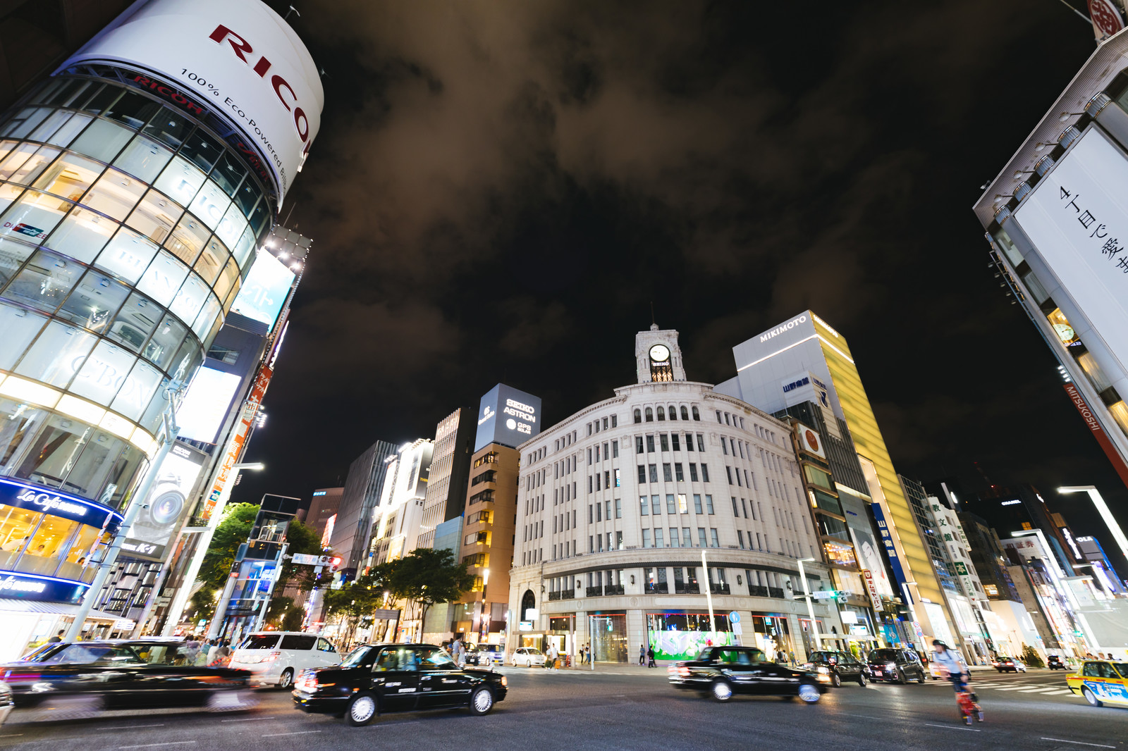 銀座駅周辺