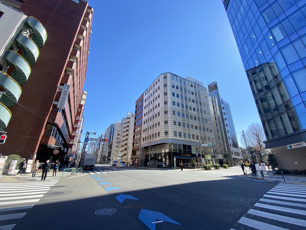 新宿御苑前駅周辺