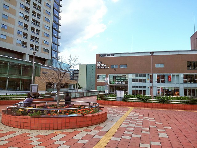 東神奈川駅周辺